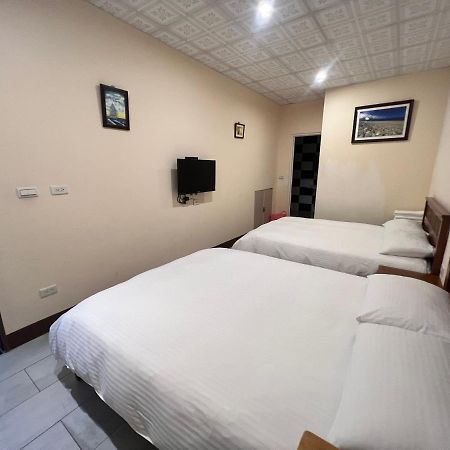 Golden Flower Homestay Yuli Exterior foto